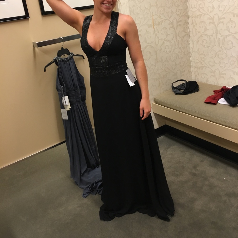 Sz 6 Dress the Population - Long Black Prom Gown